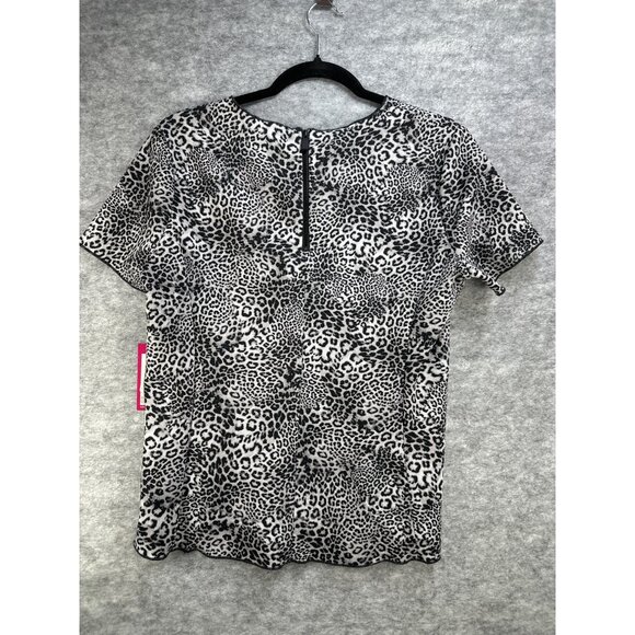 Vince Camuto Women’s Medium Leopard Animal Print Blouse Short Sleeve Top Shirt - Picture 6 of 7